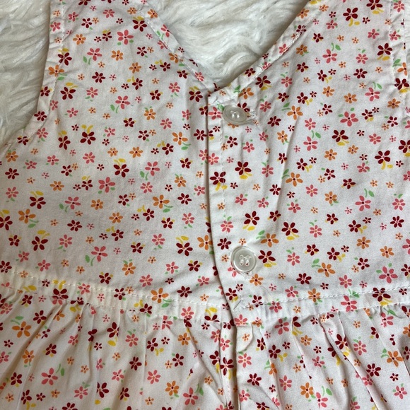 McBaby Floral 0-3 months Three Piece Set - Picture 10 of 12